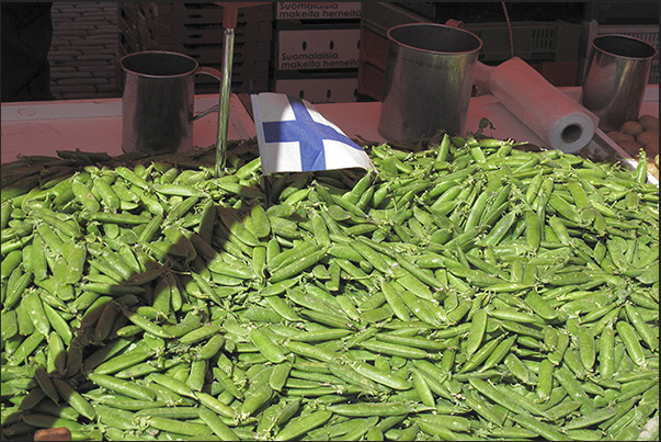 Market stall on the harbor square of Kauppatori