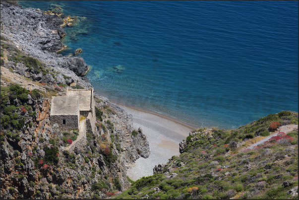 One of the many beaches in the Kapsali bay