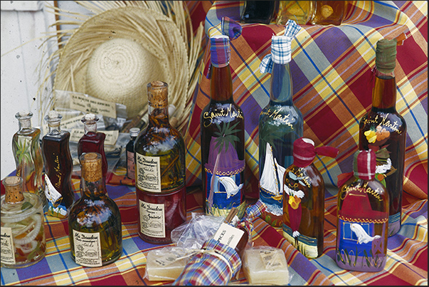 Rum of the Jumbl Distillery, bottled in hand-painted bottles Rum of the Jumbl Distillery, bottled in hand-painted bottles