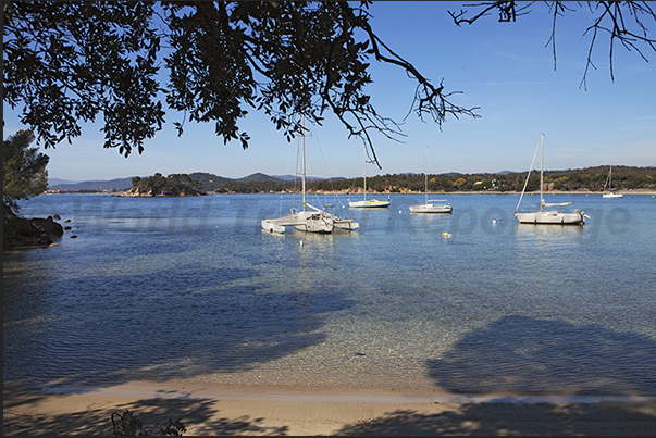 Léoube Bay between La Londe and Cabasson anchorage area and bay frequented by nautical tourism