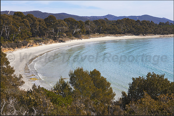 The great beach of Estagnol Bay before Brégançon Bay