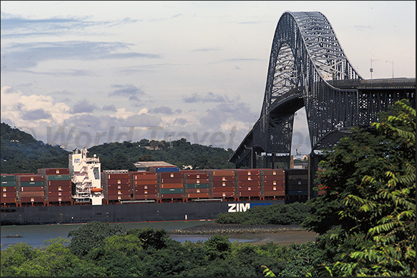 The Panamerican bridge over Panama Canal The Panamerican bridge over Panama Canal