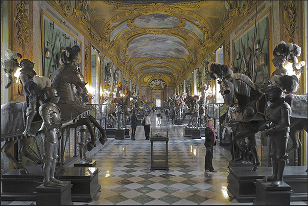 Royal Armoury with medieval weapons of Sixteenth and Seventeenth Century. Armors of the Sabaudian Sovereigns Royal Armoury with medieval weapons of Sixteenth and Seventeenth Century. Armors of the Sabaudian Sovereigns