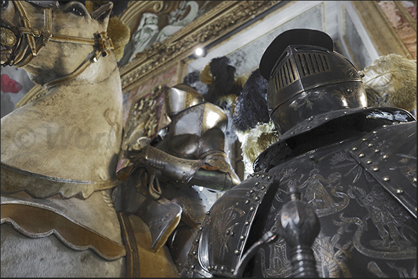 Royal Armoury with medieval weapons of Sixteenth and Seventeenth Century. Armors of the Sabaudian Sovereigns Royal Armoury with medieval weapons of Sixteenth and Seventeenth Century. Armors of the Sabaudian Sovereigns