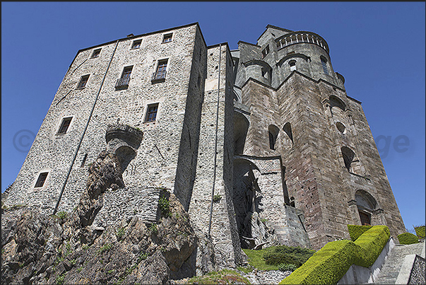 Architectural details from the Middle Ages on the eastern side of the abbey