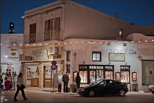 In the evening on the seafront of Adamantas