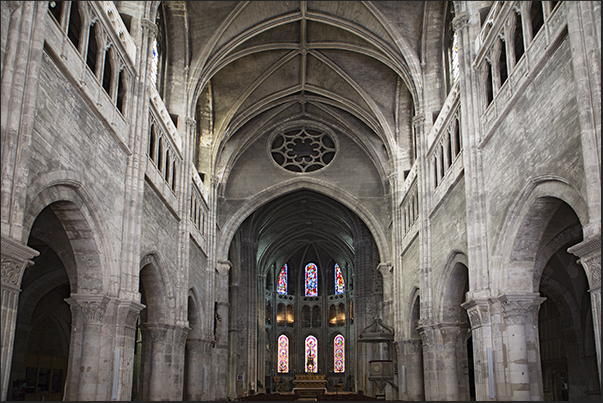 Chalon sur Saône. Saint Vincent Cathedral