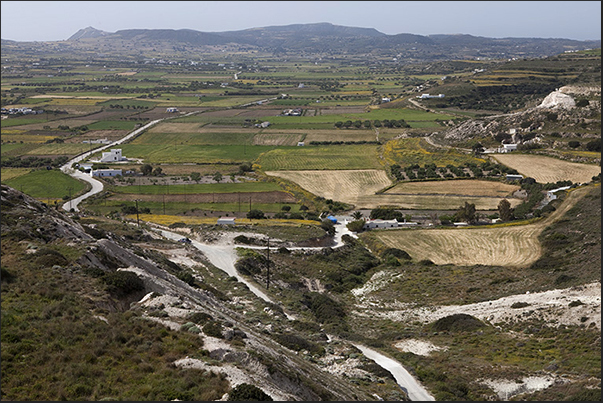 The plains to the south east of the island where there are plantations of fruit and vegetable crops