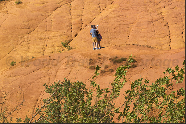 Path along the walls of Provencal Canyon