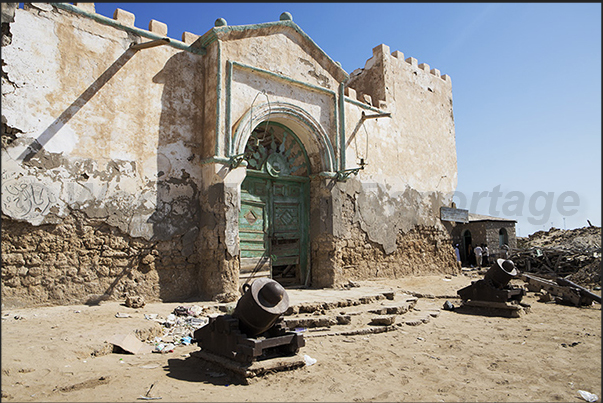 Bombards to defend the Governor's Palace