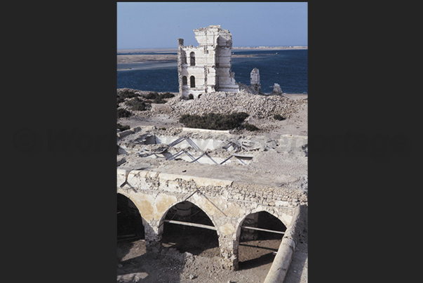 Destroyed by earthquakes and wars, there are only blocks of coral and some memories of the ancient city Destroyed by earthquakes and wars, there are only blocks of coral and some memories of the ancient city