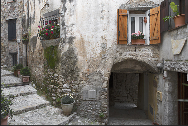 Saint Agnes. Ancient alleys under the stone houses Saint Agnes. Ancient alleys under the stone houses