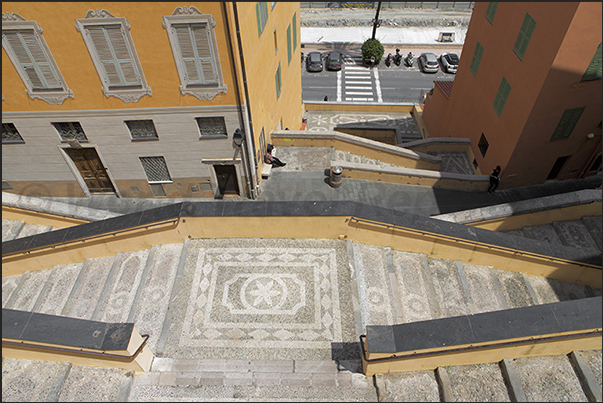 The stairway leading from the port to the Saint Michel church