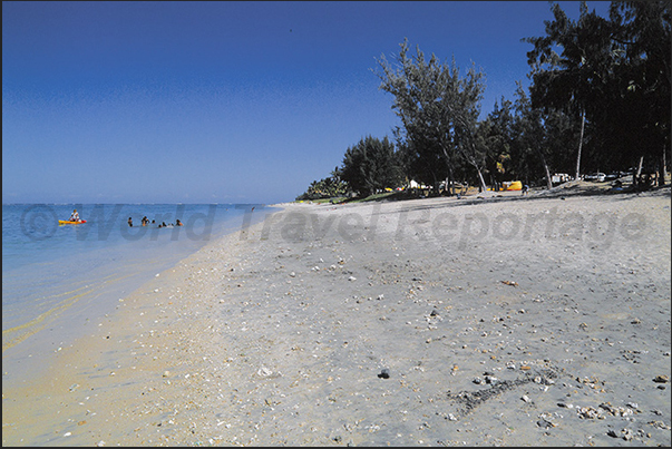 The lagoon protected by the coral reef near the village of La Saline les Bains