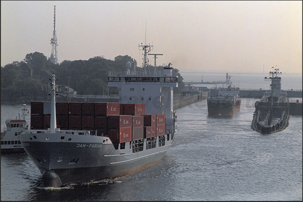 Brunsbuttel lock to the North Sea side. Exit gate on the river Elbe estuary