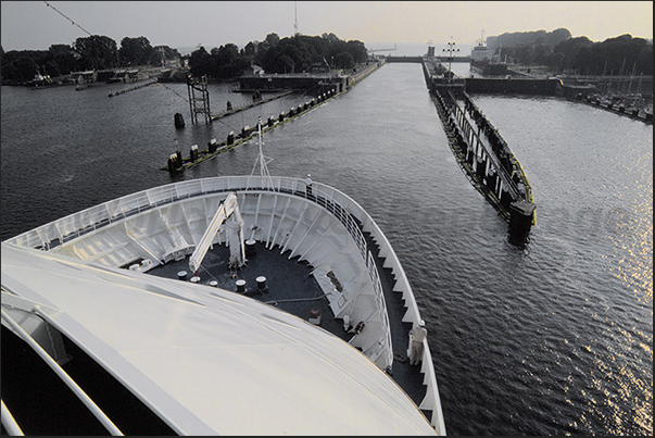 Brunsbuttel lock to the North Sea side. Exit gate on the river Elbe estuary