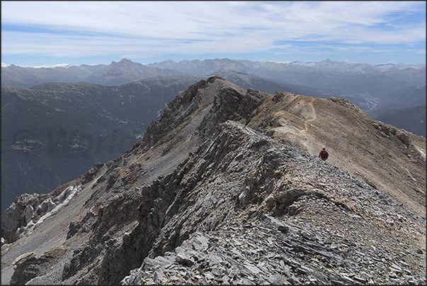 On the tip of the Seguret mountain