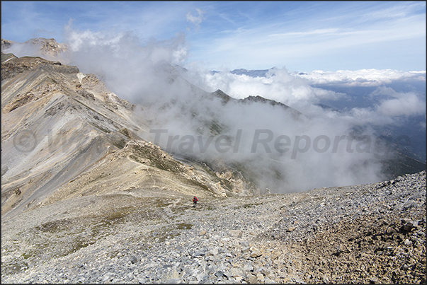 The rocky ridge between Mount Seguret and Mount Vallonetto