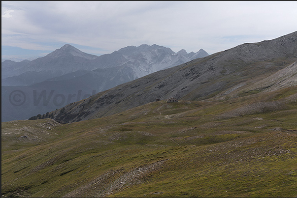 Descent to the Pramand barracks. On the horizon the tip of Mount Chaberton