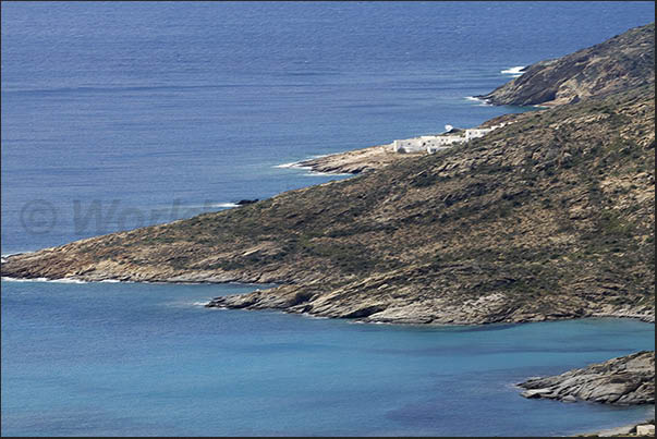 The cliffs of Manganari Bay (southern tip of the island)