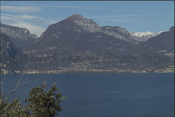 West coast between the towns of Terbole and Malcesine West coast between the towns of Terbole and Malcesine