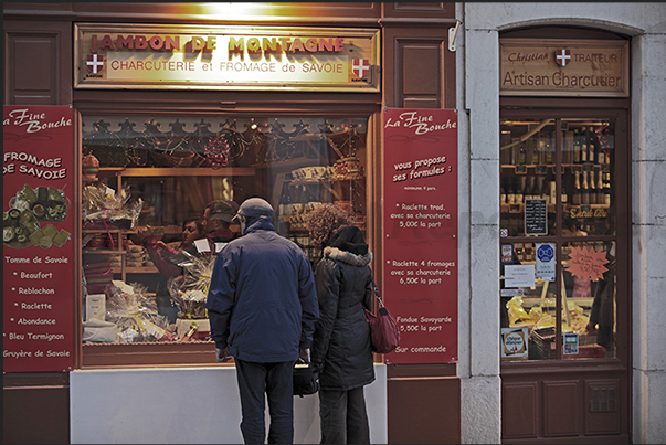 Shop of typical Savoy products Shop of typical Savoy products