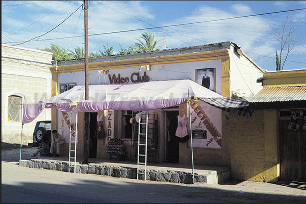 Loreto, shop where everything is for sale from videos to clothes Loreto, shop where everything is for sale from videos to clothes