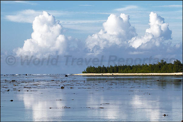 Low tide in the lagoon