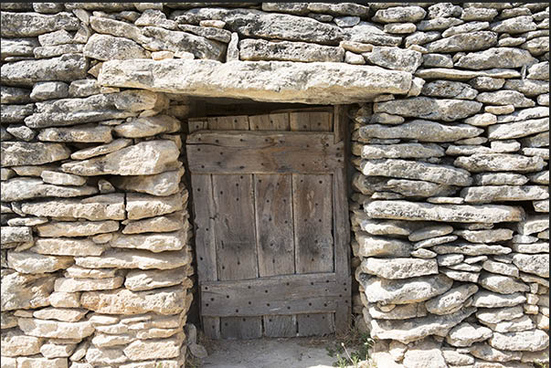 All Les Bories houses have a single entrance door All Les Bories houses have a single entrance door