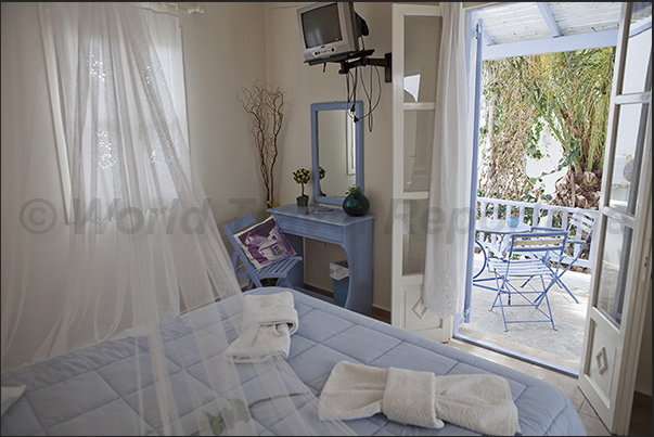 B&B in the town of Katapola. Simple but very pleasant B&B in the town of Katapola. Simple but very pleasant
