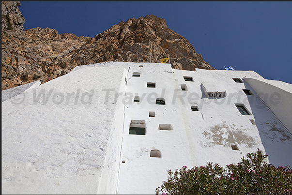 Panagia Hozoviotissa monastery