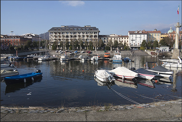 Port of Intra town Port of Intra town