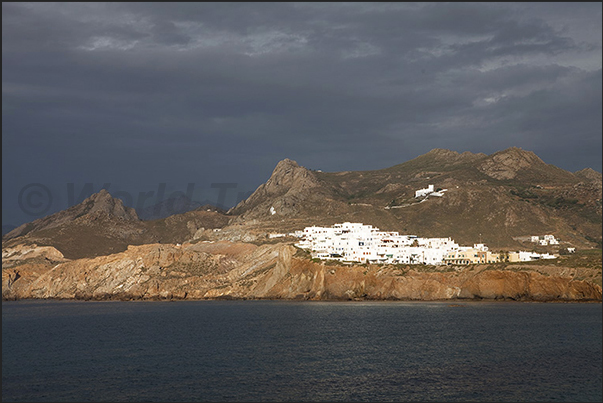 Coast near Naxos town (Hora)