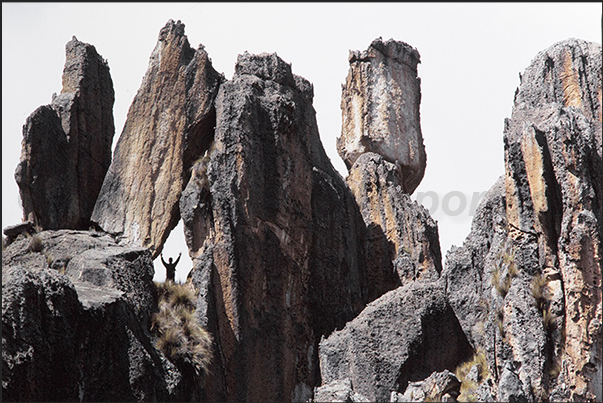 Narrow passages, windows and cracks in the rocks suddenly appear, offering unusual and fantastic spectacles Narrow passages, windows and cracks in the rocks suddenly appear, offering unusual and fantastic spectacles
