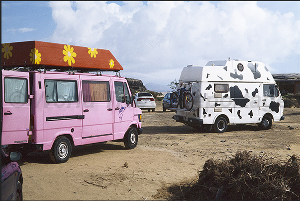 Wind and kite surf enthusiasts find themselves along the south-east coast due to the favorable wind and sea conditions