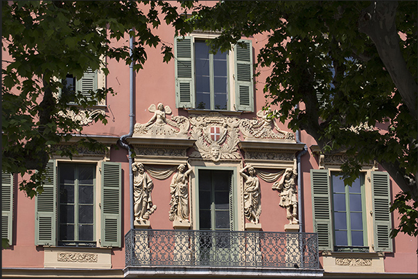 Ancient palaces on Place de l'Ile de Beaute and Quai Cassini, north side of Port Lympia