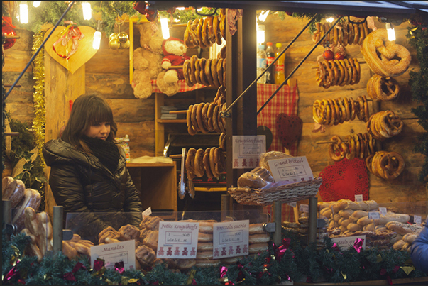 In the Christmas markets you can find everything but the stalls most admired by children and adults are those of toys and sweets In the Christmas markets you can find everything but the stalls most admired by children and adults are those of toys and sweets