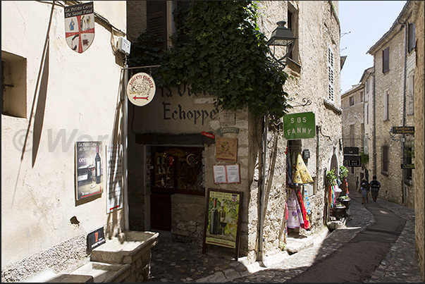 Rue Grande one of the main streets that crosses the city from north to south