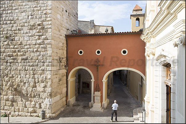 Entrance to the Notre Dame de l 'Immaculée cathedral on rue Christian Chessel