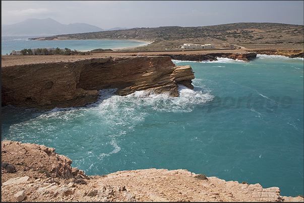 Cape Kavos Pori separating the sheltered bay of Pori from the bay of Ksylobatis (more exposed)