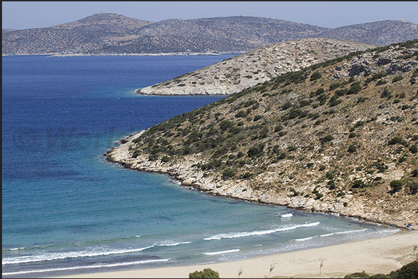 Livadhi Bay and Schinousa Island on the horizon