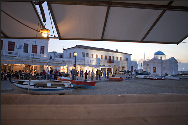 Fish stall on the seafront of Mykonos Fish stall on the seafront of Mykonos