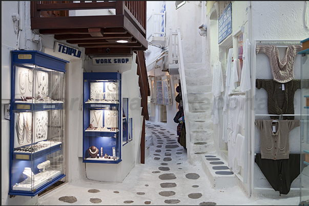 Alleys of the historic center of Mykonos