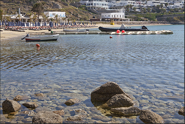 South coast. Psarou Bay. Smaller bay of the larger bay of Platys Ghialos South coast. Psarou Bay. Smaller bay of the larger bay of Platys Ghialos