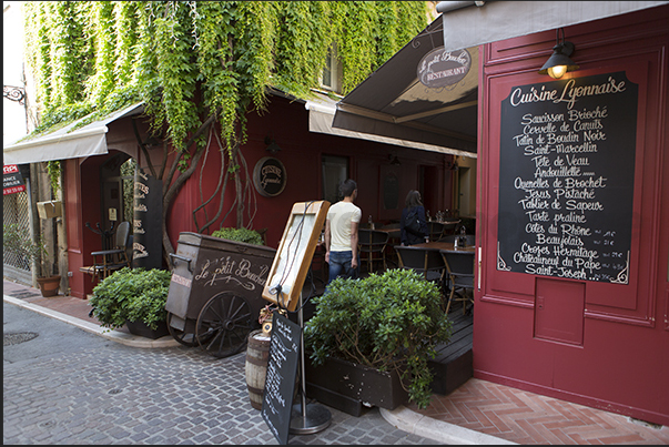 Restaurants along Rue de la République corner Rue Durand de Sartoux Restaurants along Rue de la République corner Rue Durand de Sartoux