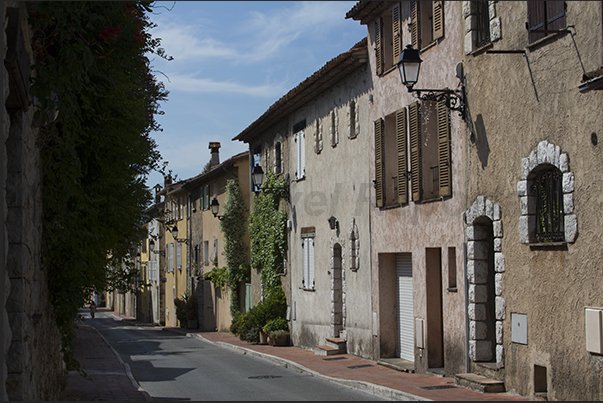 Rue de la Paix, the street that closes the village Rue de la Paix, the street that closes the village