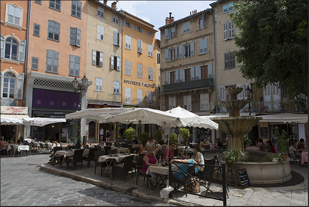 Aux Aires square Aux Aires square