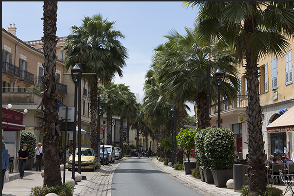 Rue Napoléon in the northern part of the historic center Rue Napoléon in the northern part of the historic center