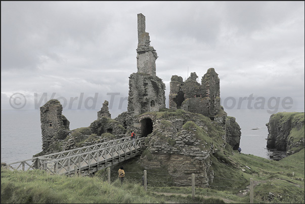 Ruins of Sinclair Girnigoe Castle north of Wick town