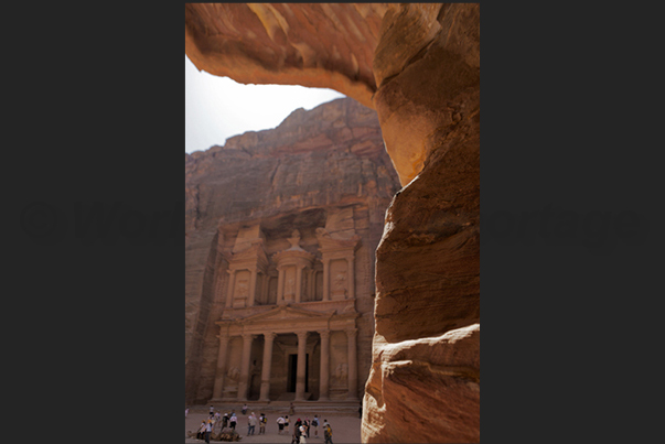 At the exit of the canyon, the temple of El-Khasneh is revealed in all its beauty At the exit of the canyon, the temple of El-Khasneh is revealed in all its beauty